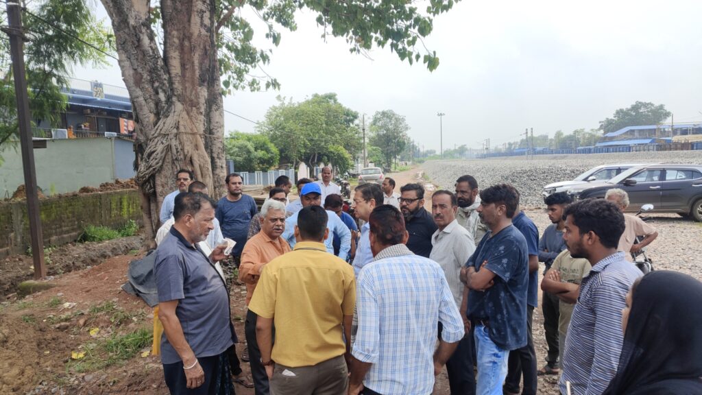 kshititech असंभव को संभव किया: वर्षों पुरानी नाली समस्या का समाधान, वार्डवासियों में खुशी की लहर